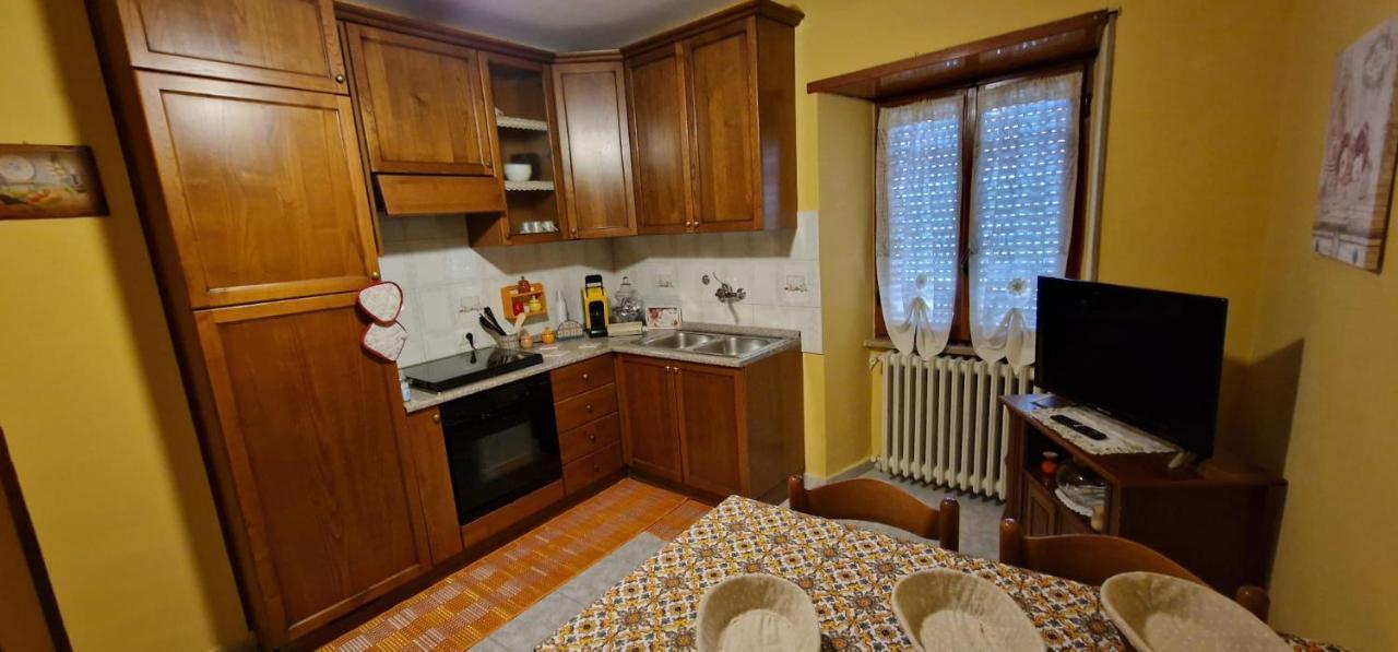 Casa Lory Lejlighed Pescina Eksteriør billede